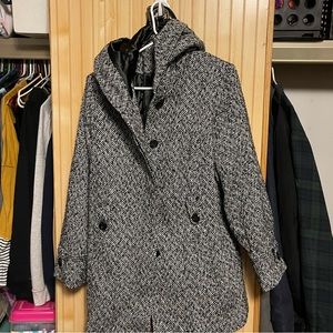 Black and gray trench coat. Good condition